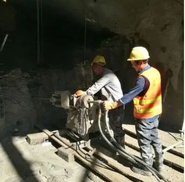 道里水下抗分散灌浆料特点 水下不分散注浆料介绍